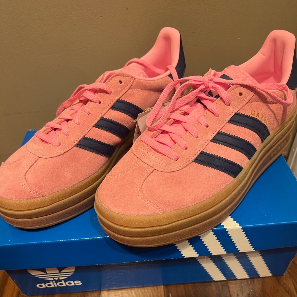 Adidas Gazelle Bold brand new